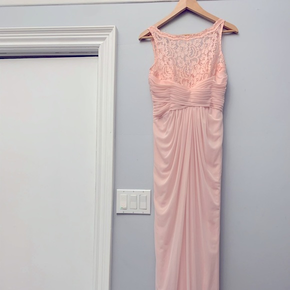 David’s Bridal bridesmaid dress, colour petal, US 4 - Picture 1 of 7